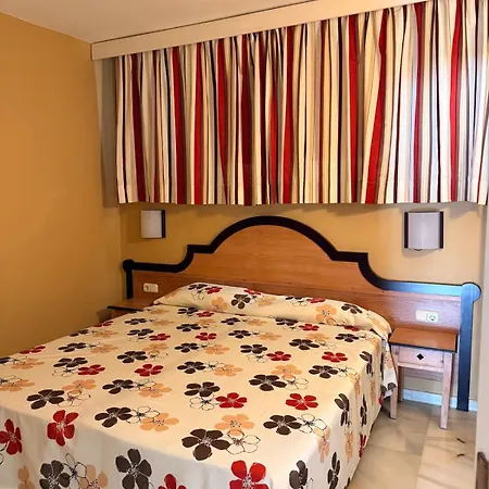 Altamira Tenerife Acces Апартаменти *